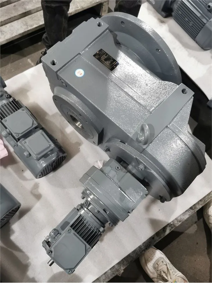 270 HP F Series Gear Units